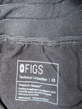 Black XSR Figs Scrubpant